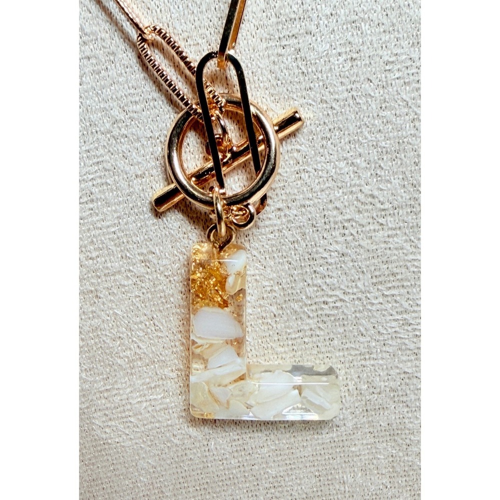 Gold Tone Mixed Texture Paperclip Chain Initial L Resin Pendant Necklace 16"